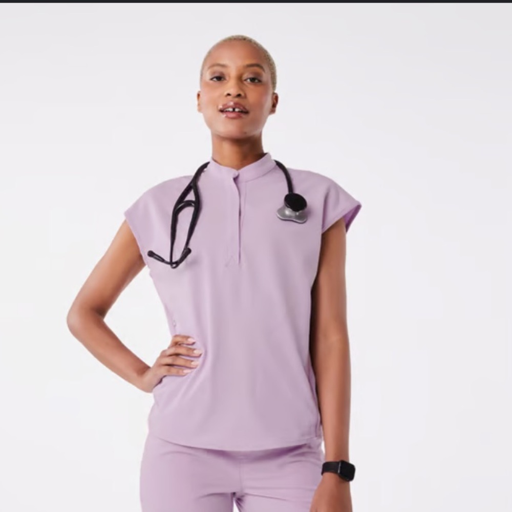 FIGS Women’s Scrubs